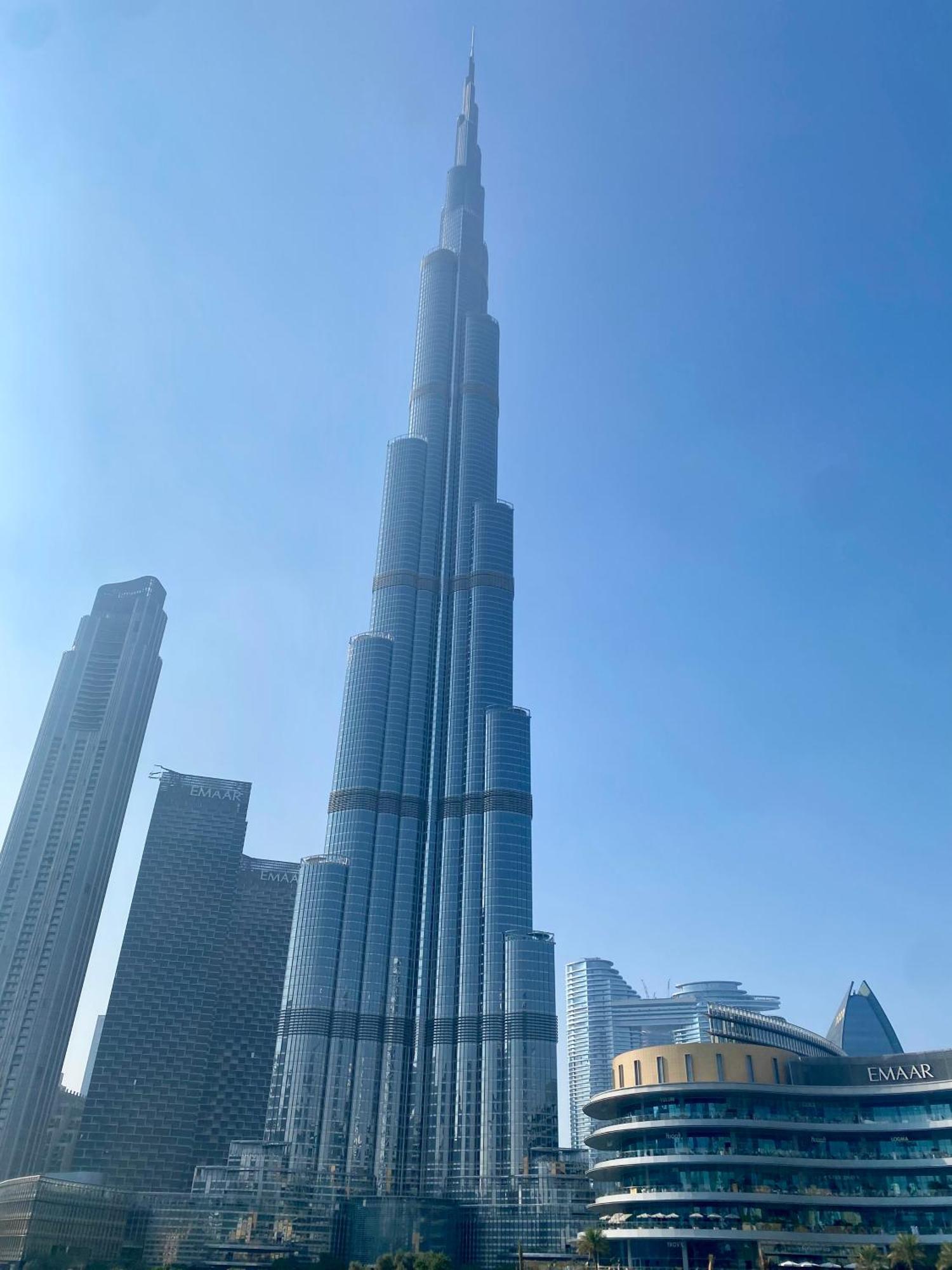 Standpoint Tower Apartment Opposite Burj Khalifa Dubai Exteriör bild